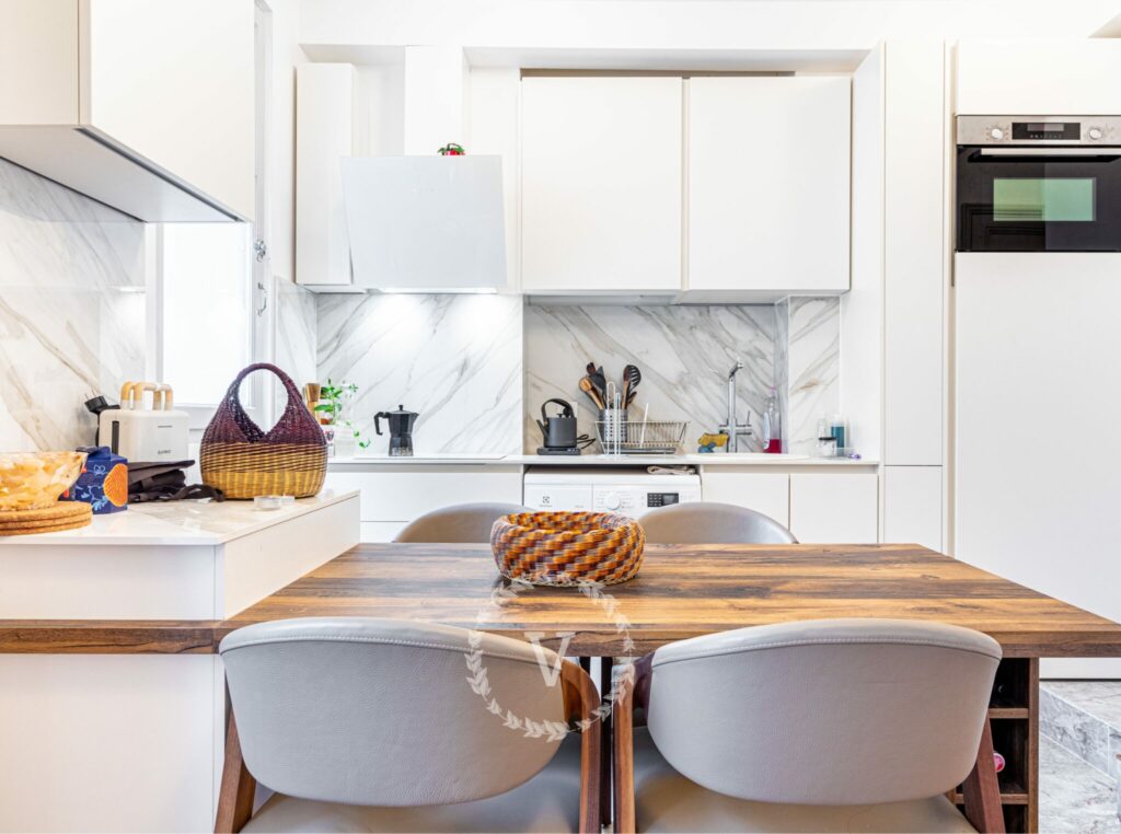 Victorine Immobilier – cuisine, rue du Gros-Caillou (Paris 7e)
